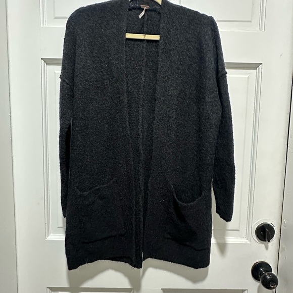 Free People Women's Black Open Phantom Cardigan Sweater EUC Size Small - Picture 3 of 6